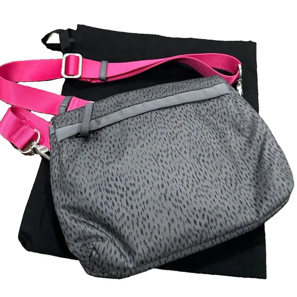 lululemon athletica Go Your Om Way Gray Pink Crossbody Bag Zip Pouch Strap- NWOT